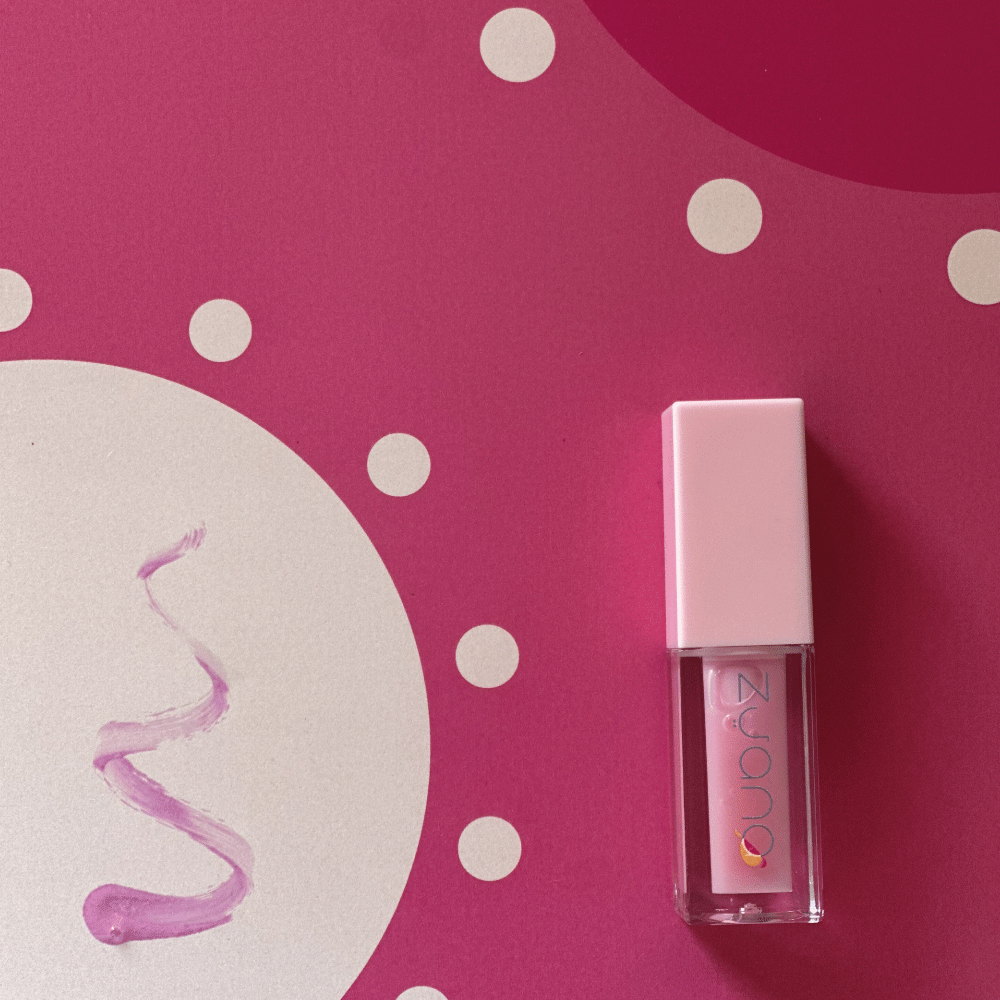 Tinted Lip Oil That Adjusts to Your Tone